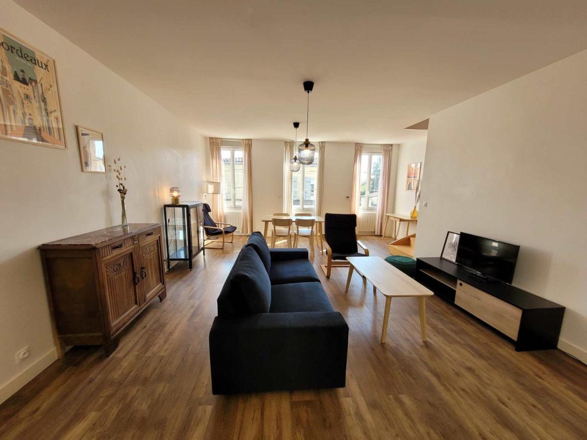 Duplex Cosy & Lumineux En Plein Centre Bourg * Macau
