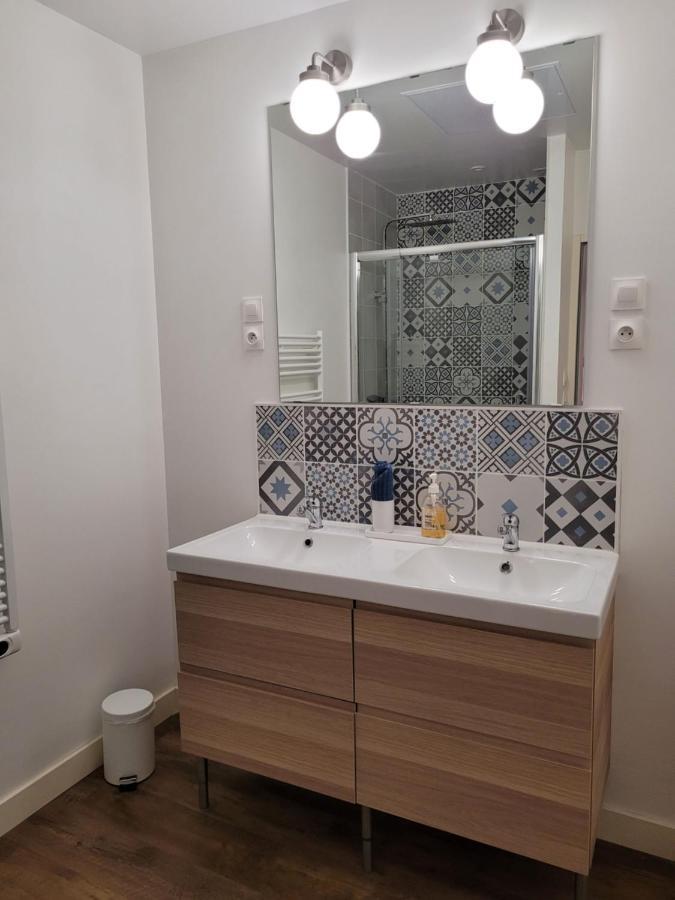Duplex Cosy & Lumineux En Plein Centre Bourg Apartment Macau